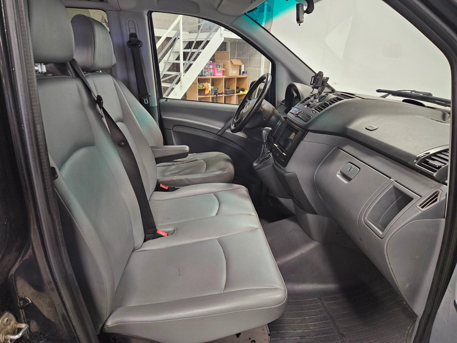 Mercedes vito 9 seter